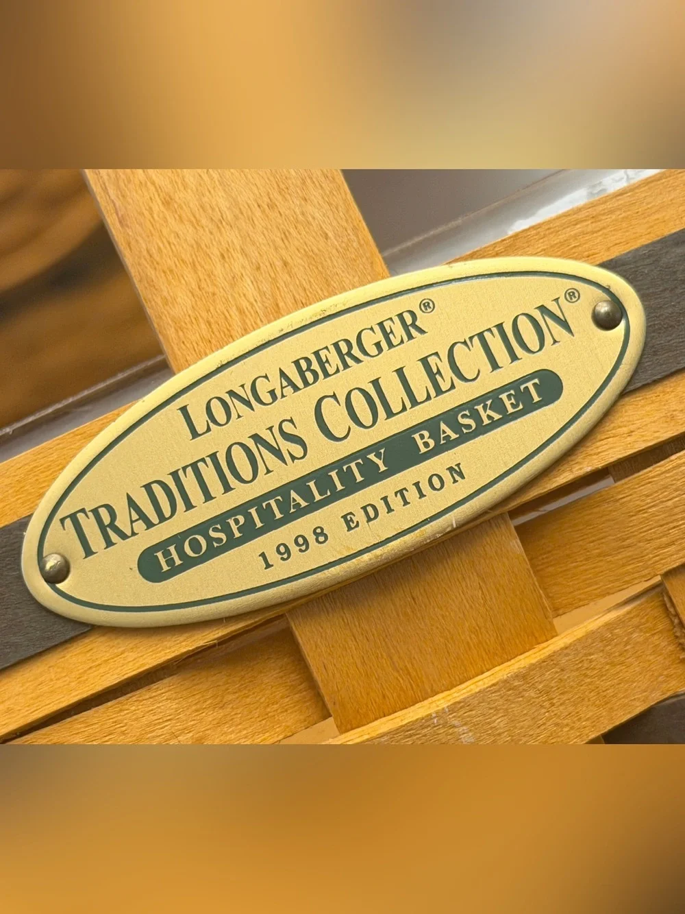 Longaberger Traditions Collection 1998 Hospitality Basket with Green Plaid Liner