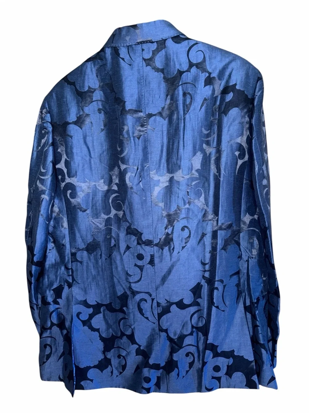Etro lining beautifully