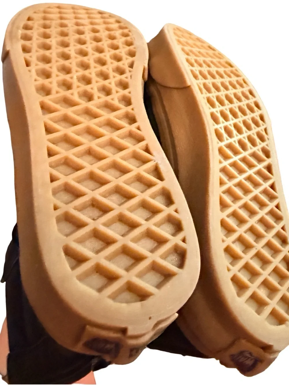 Vans Sk8-Hi Kids 12.5 Black on Black/ Gum Sole/ Back Zip