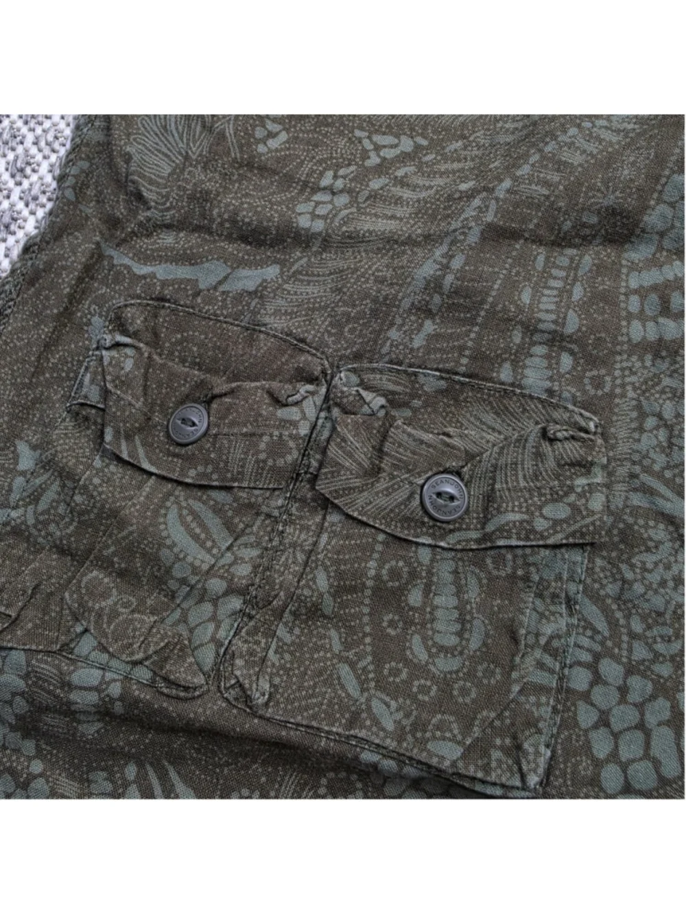 Sean John Cargo Shorts Men’s Size 40 Olive Green Linen Blend Printed Military