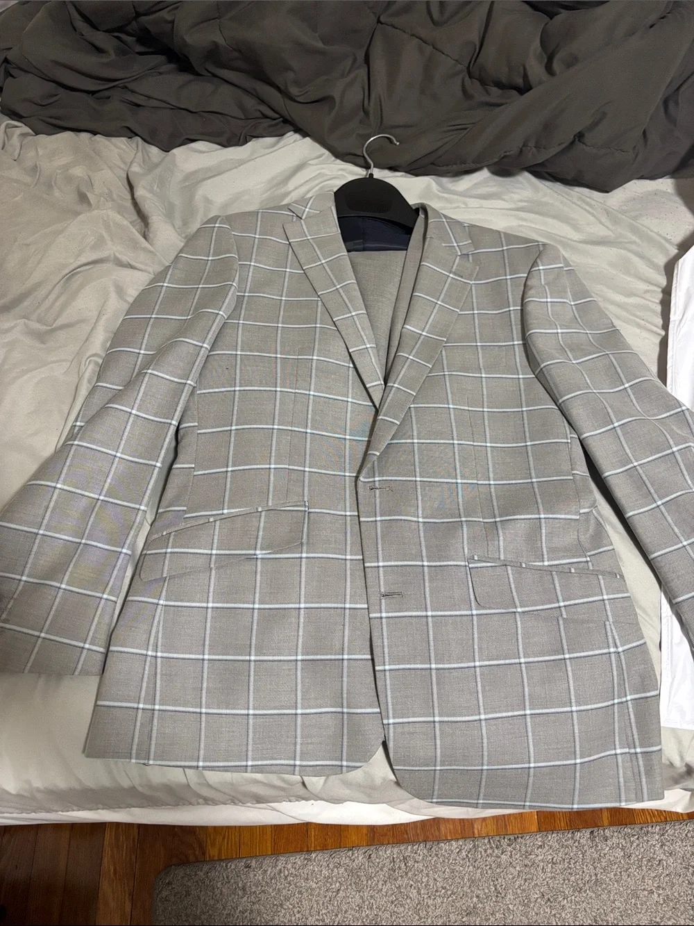 Light Gray Windowpane Three Piece Suit - Modern Tailored Fit