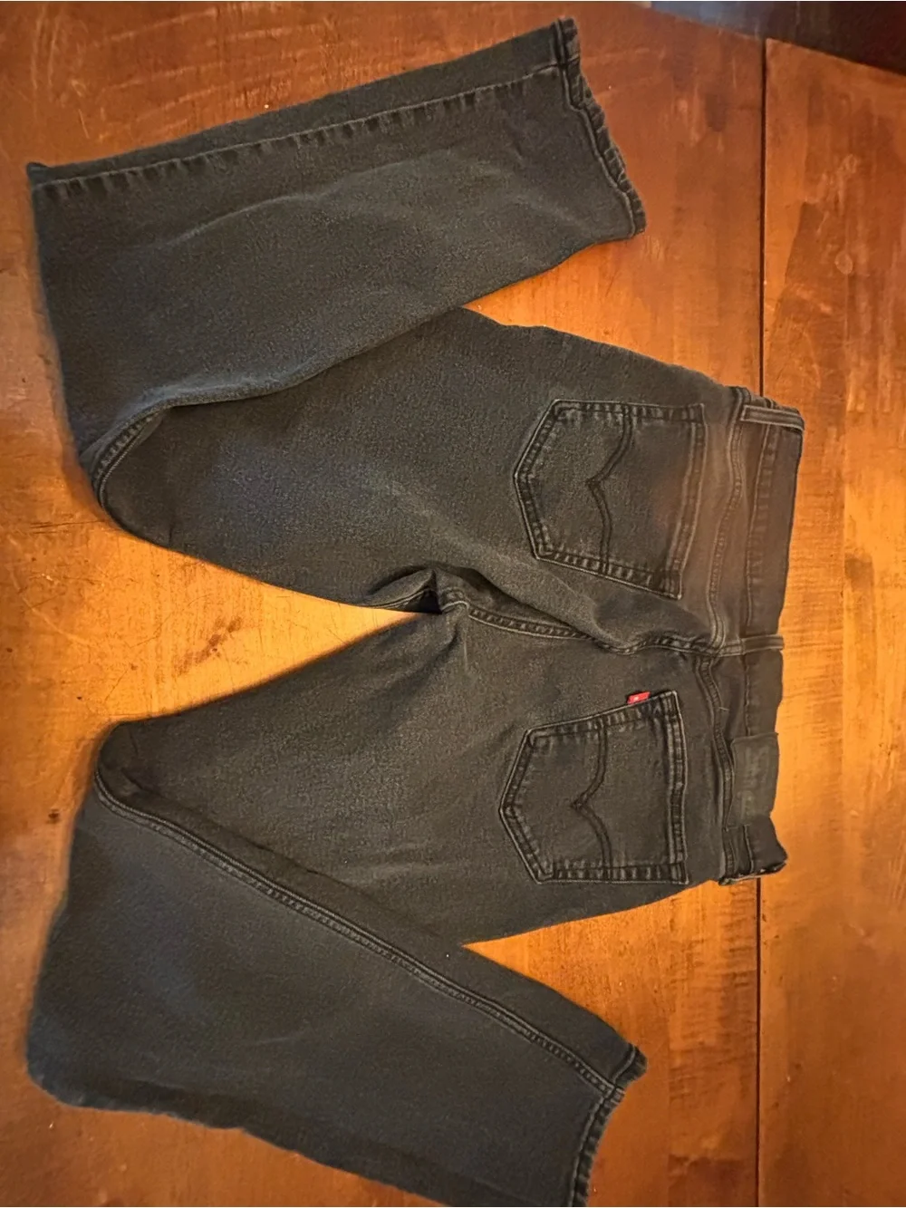 Levis front cut blue