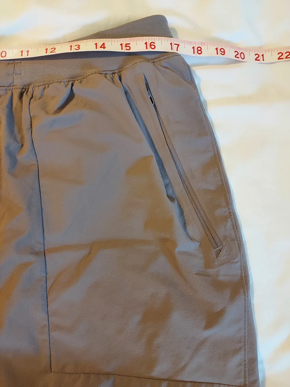 lululemon athletica excellent pre