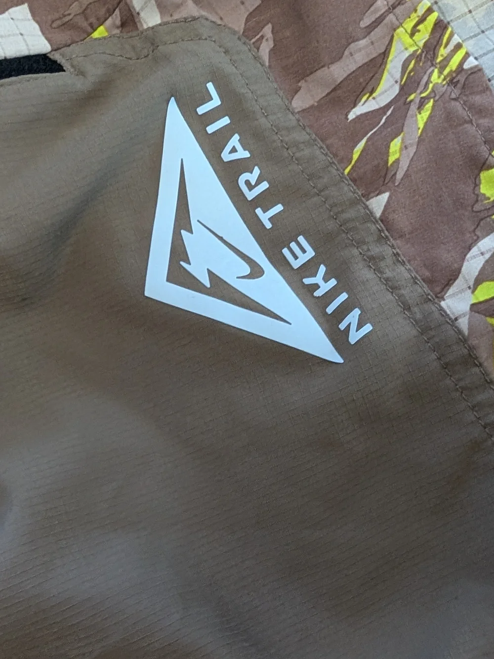 Nike Trail Men's Grey & Camo Running Shorts