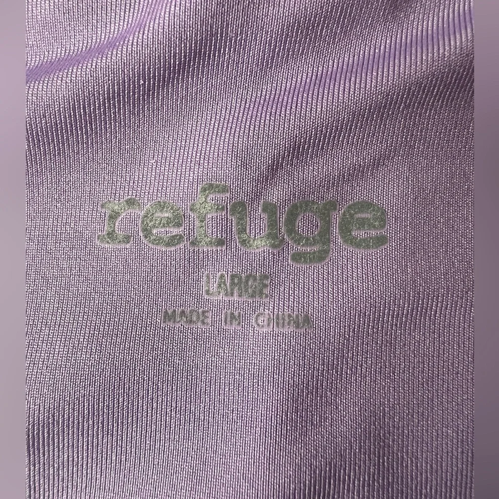 Refuge Lavender camo leggings metallic shiny back zip pocket Junior girl's  L