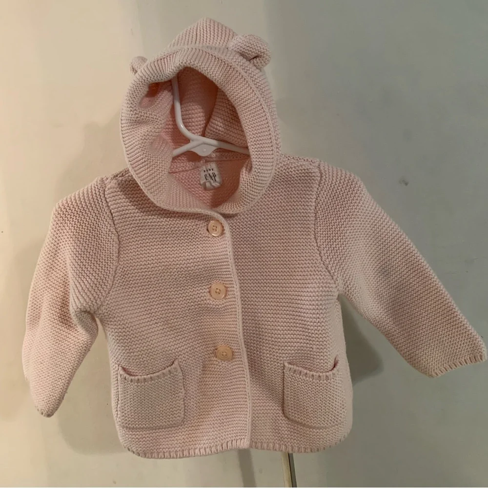 Baby gap knit crochet pink sweater bear ears buttons pockets 6-12 months