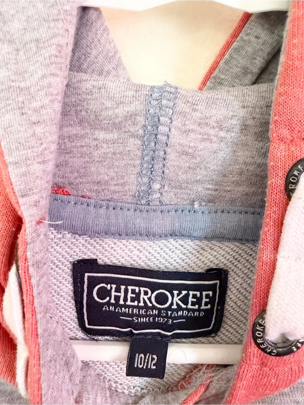 Cherokee hood style