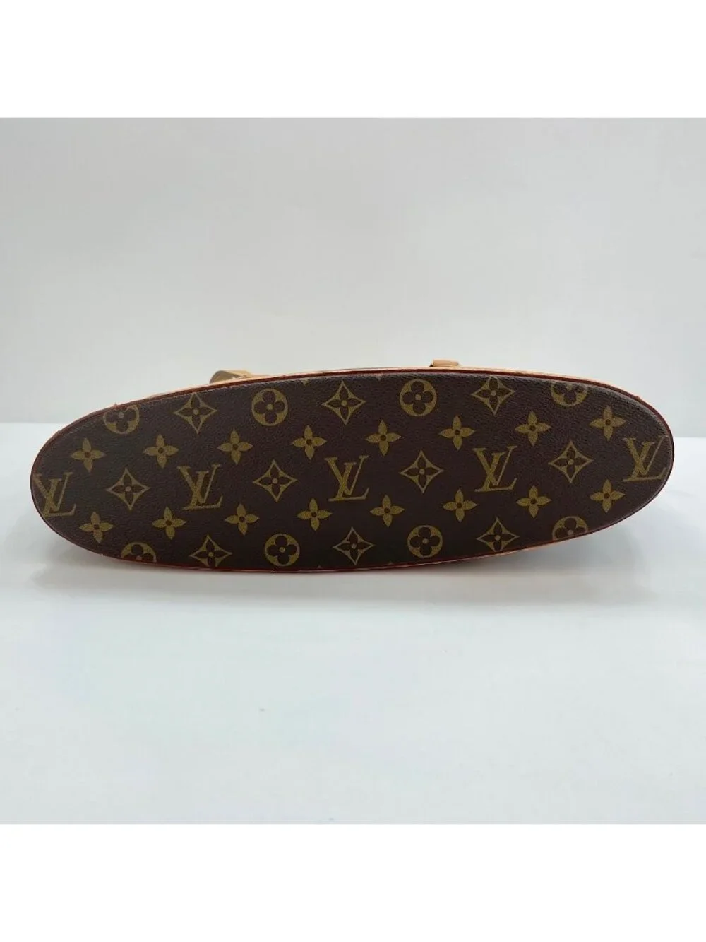Louis Vuitton Tote Babylon