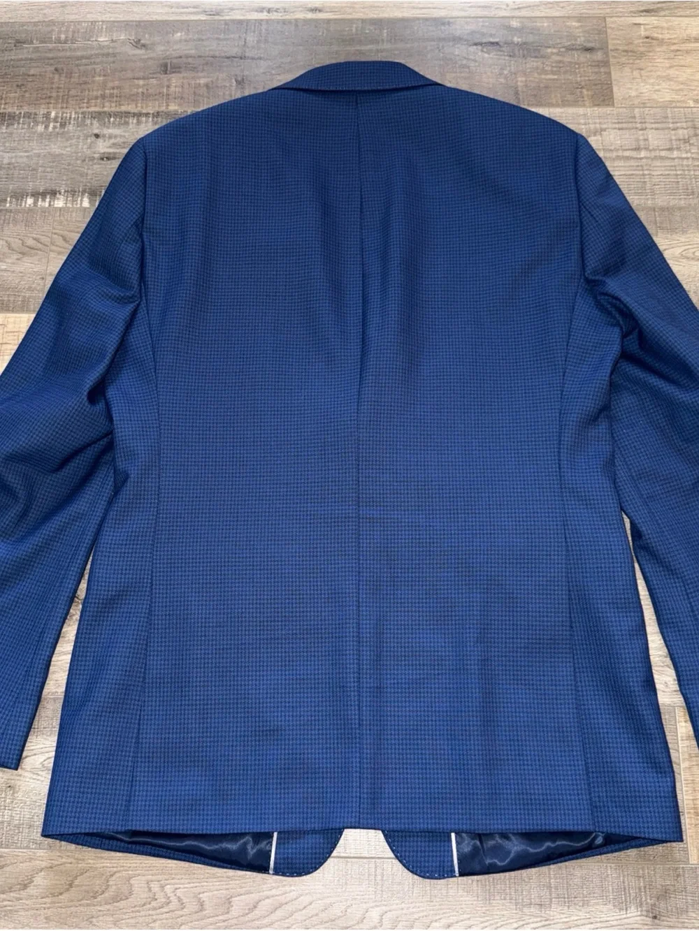 Calvin Klein slim fit Men's Blue Two-Button Blazer size 40R