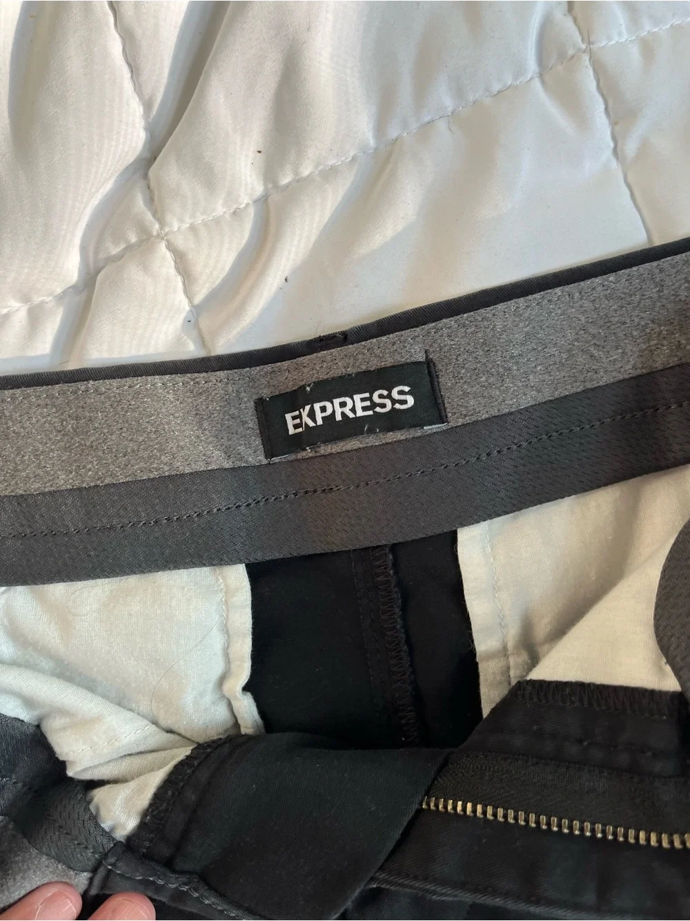 Express men flat