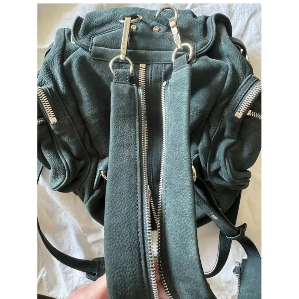 Alexander Wang alexander wang