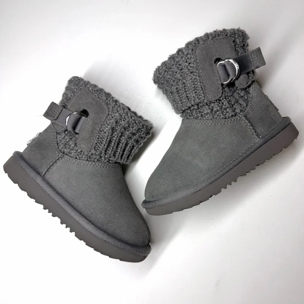 UGG excellent pre
