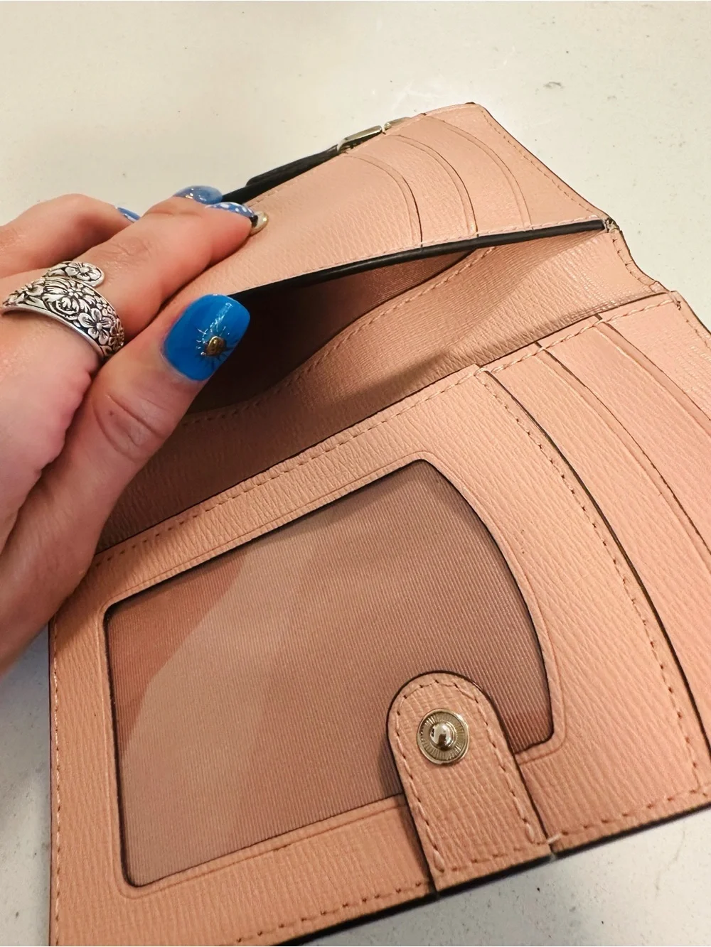kate spade sleek pebble