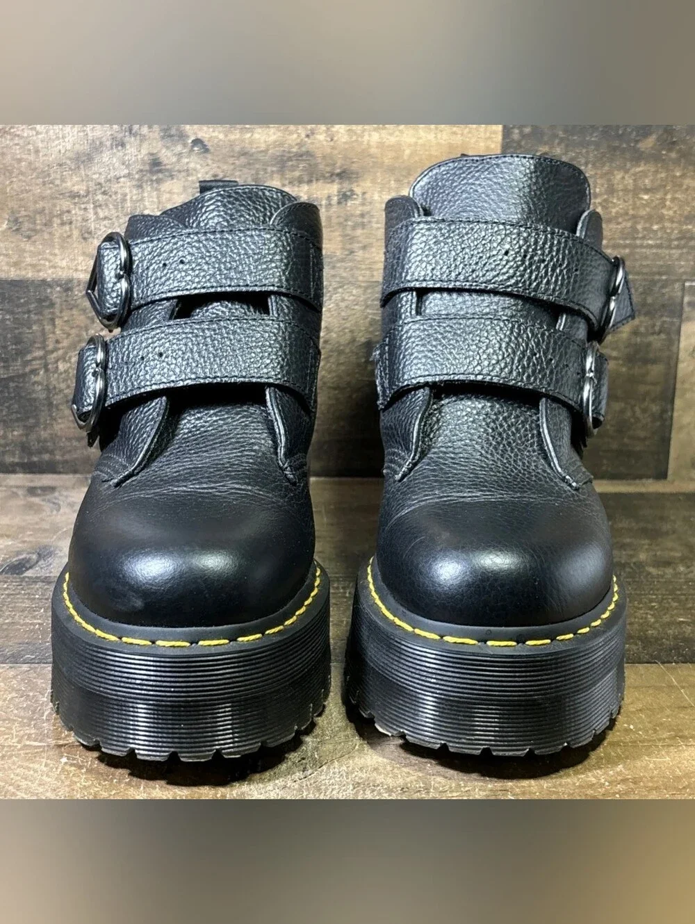 Dr. Martens Devon Heart Black Milled Nappa Platform Ankle Boots Women's Size 10