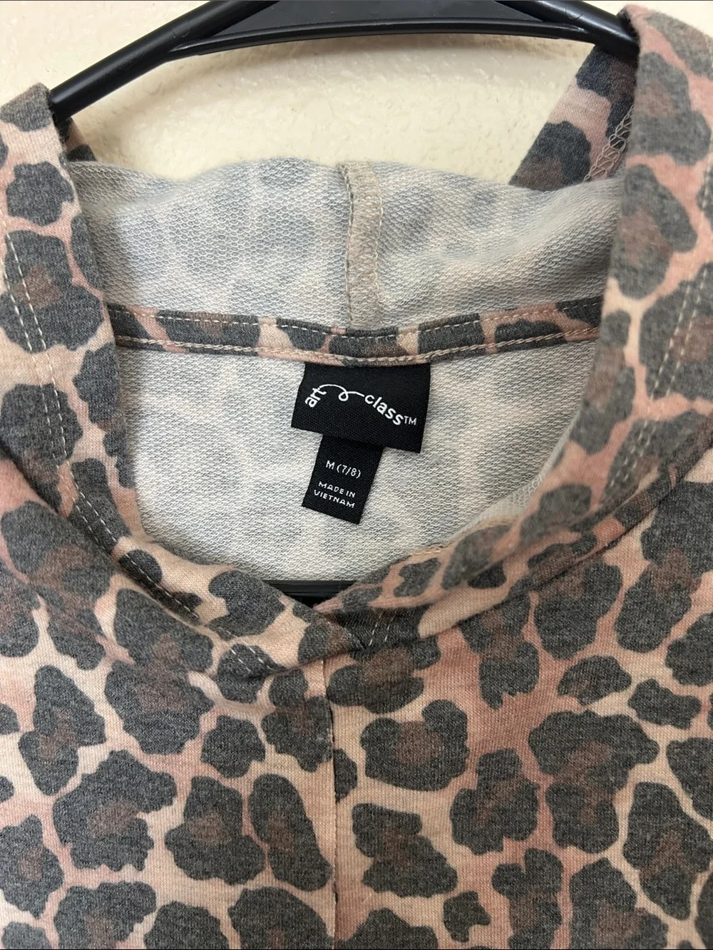 art class soft leopard