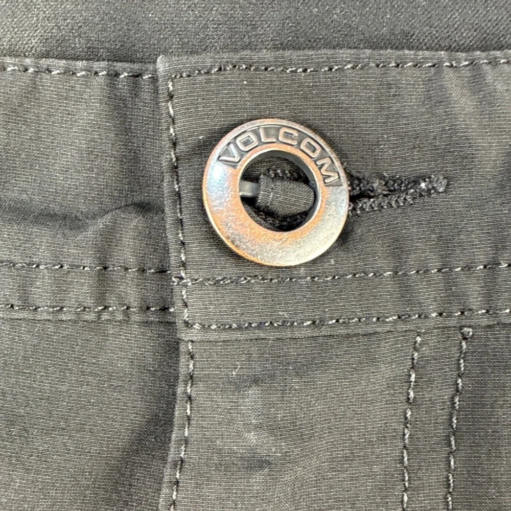 Volcom Mens Frickin Modern Stretch Chino Shorts Black Size 36 Skateboard Surf