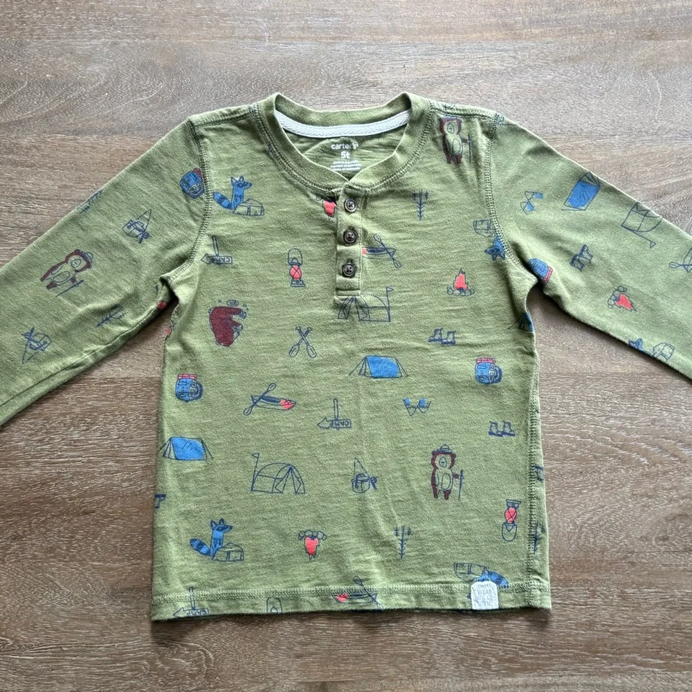 Old Navy ambassador sanitized