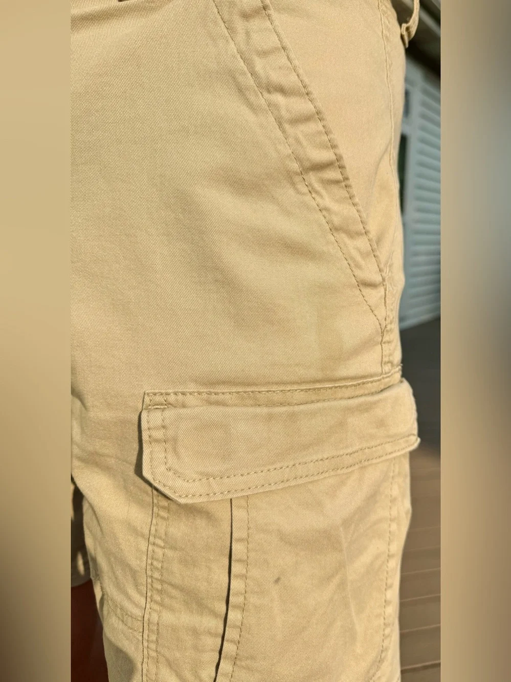 Wrangler Men's Tan Cargo Shorts – Classic Utility Style