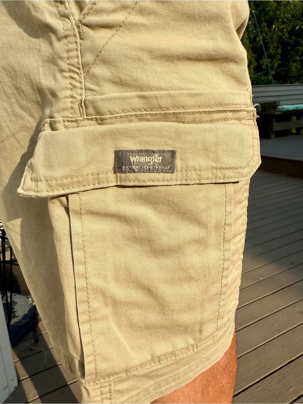 Wrangler Men's Tan Cargo Shorts – Classic Utility Style