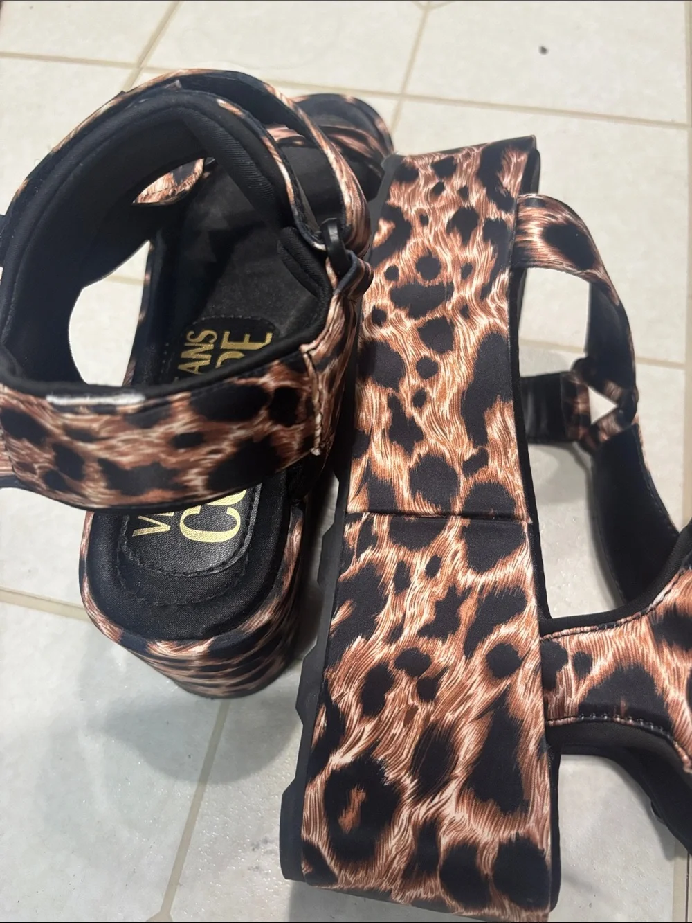 Versace Jeans Couture bold leopard