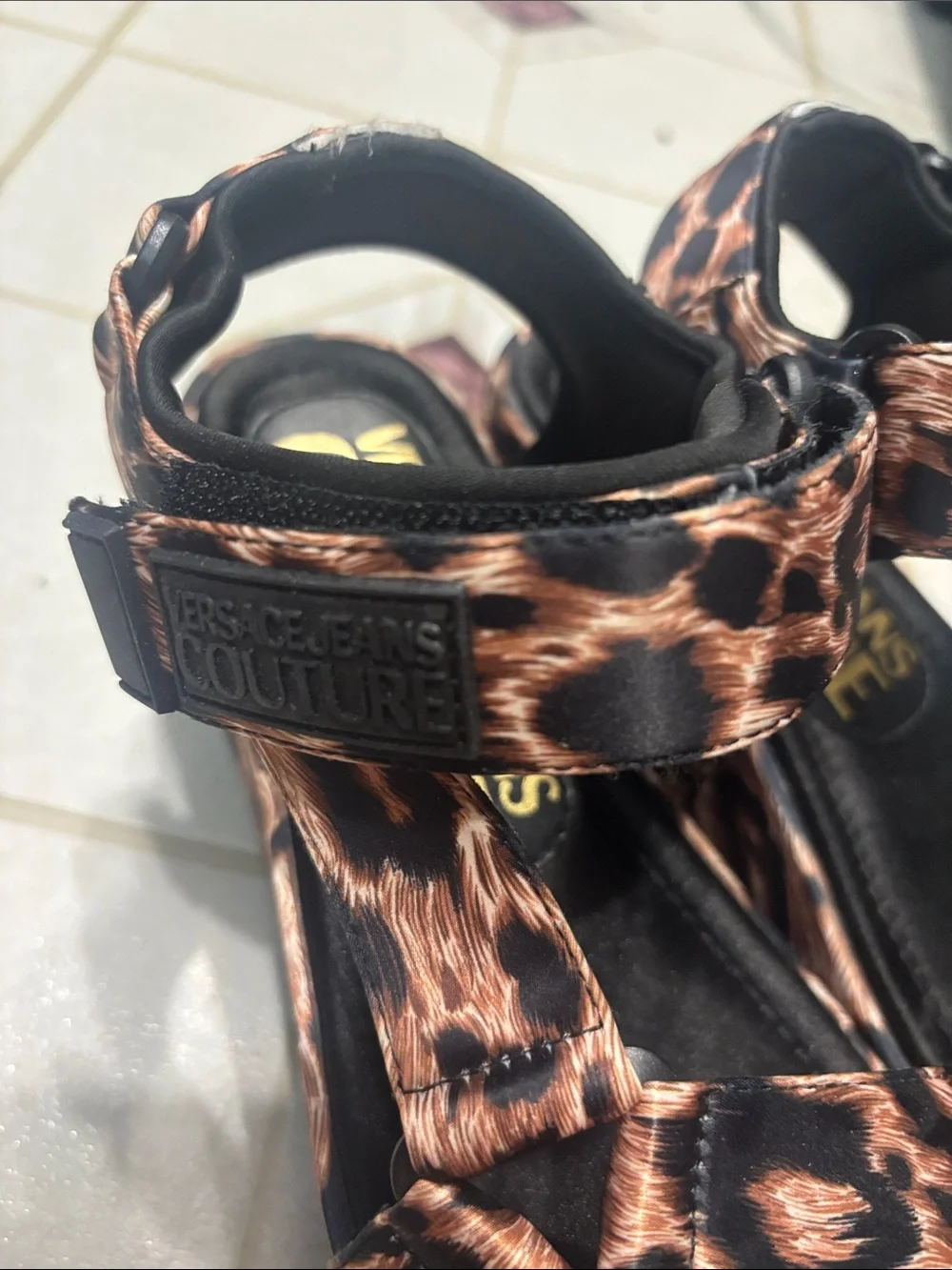 Versace Jeans Couture bold leopard