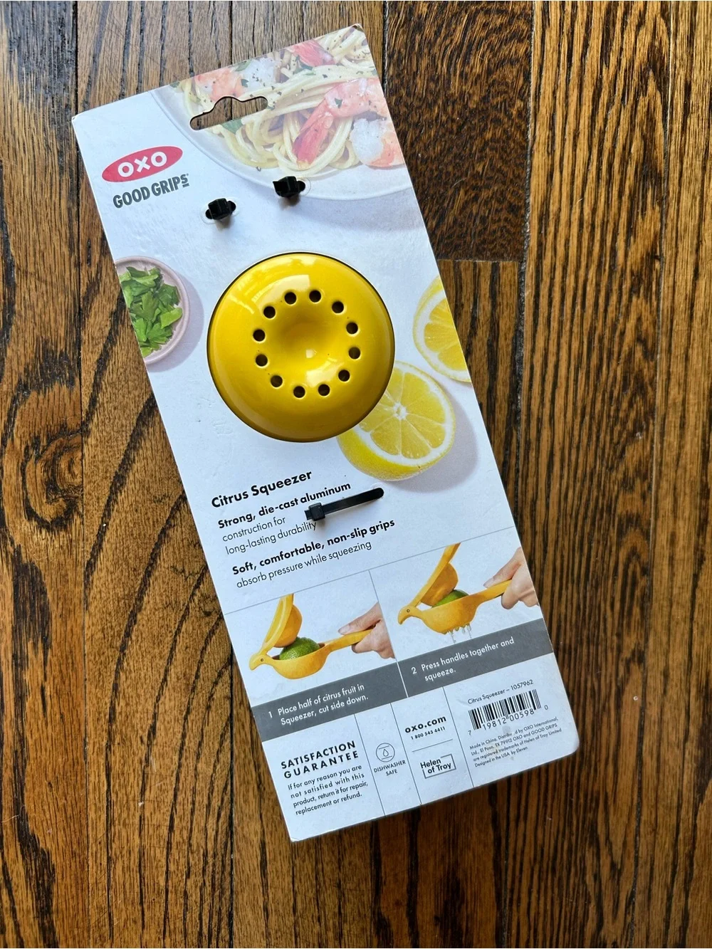 OXO Softworks Citrus Squeezer: Aluminum Handheld Lemon Lime Juicer NWT