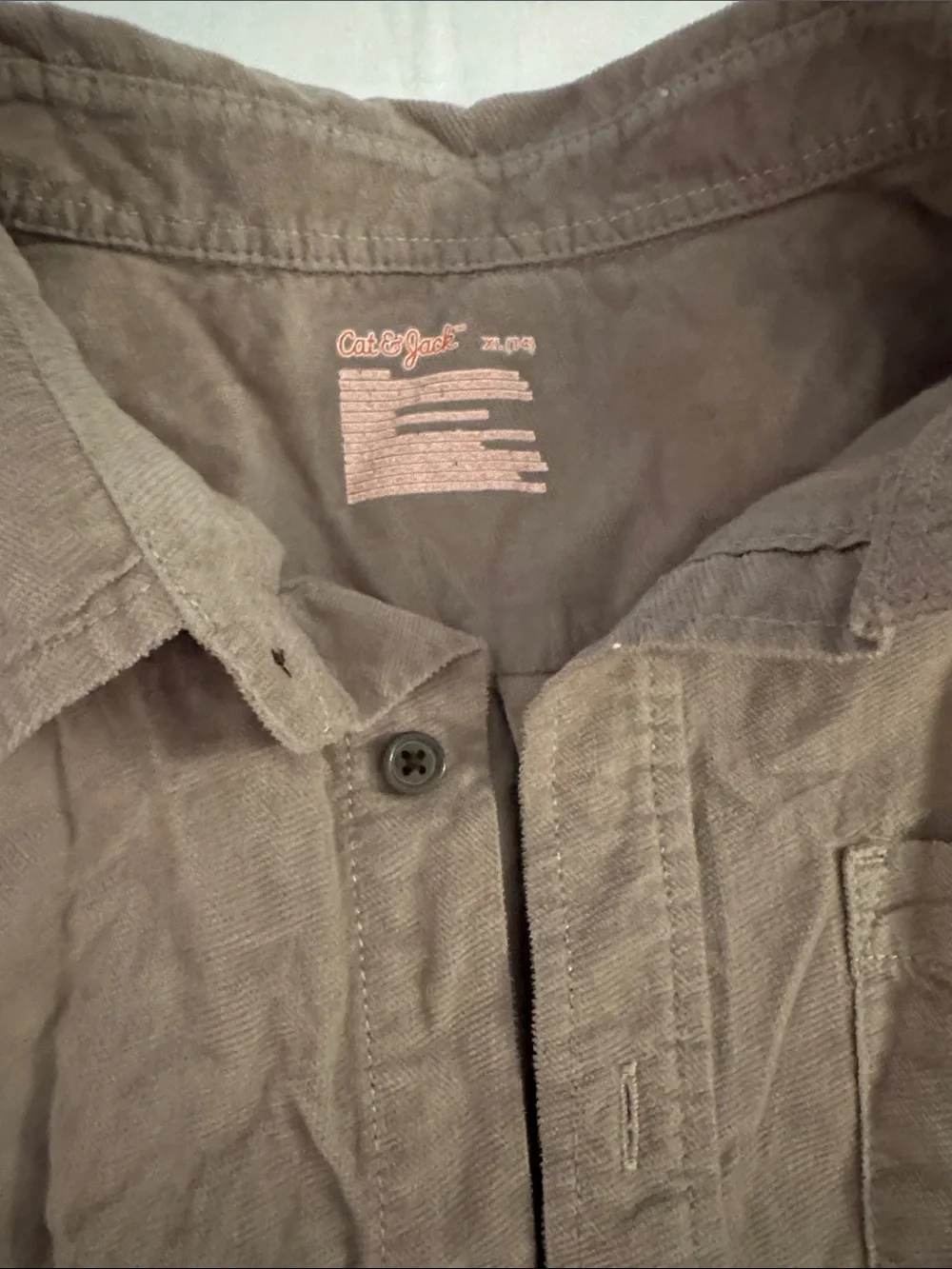 Kids' Long-Sleeve Gray Button-Down Shirt with Chest Pocket