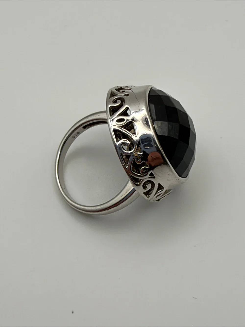 925 Sterling Silver make bold