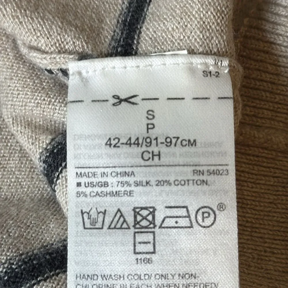 Banana Republic excellent pre