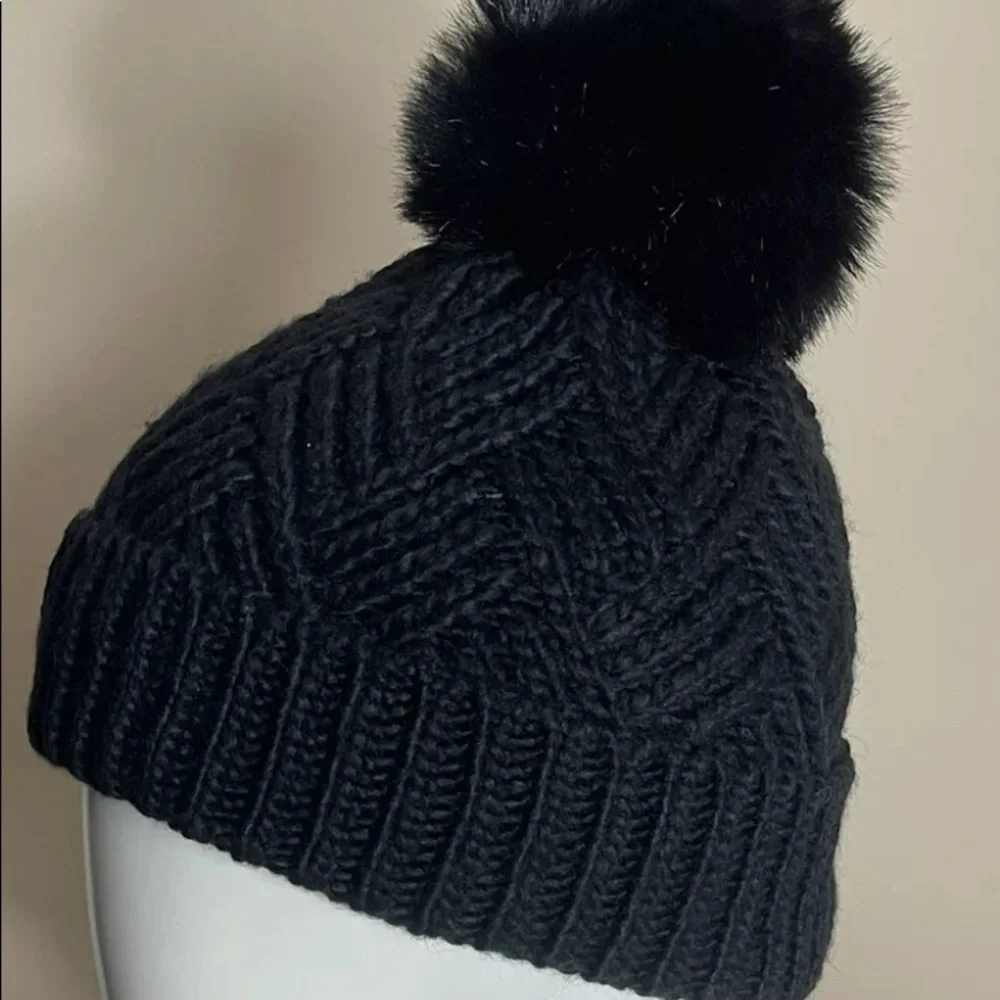 New Free People Black Pinnacle Pom Beanie