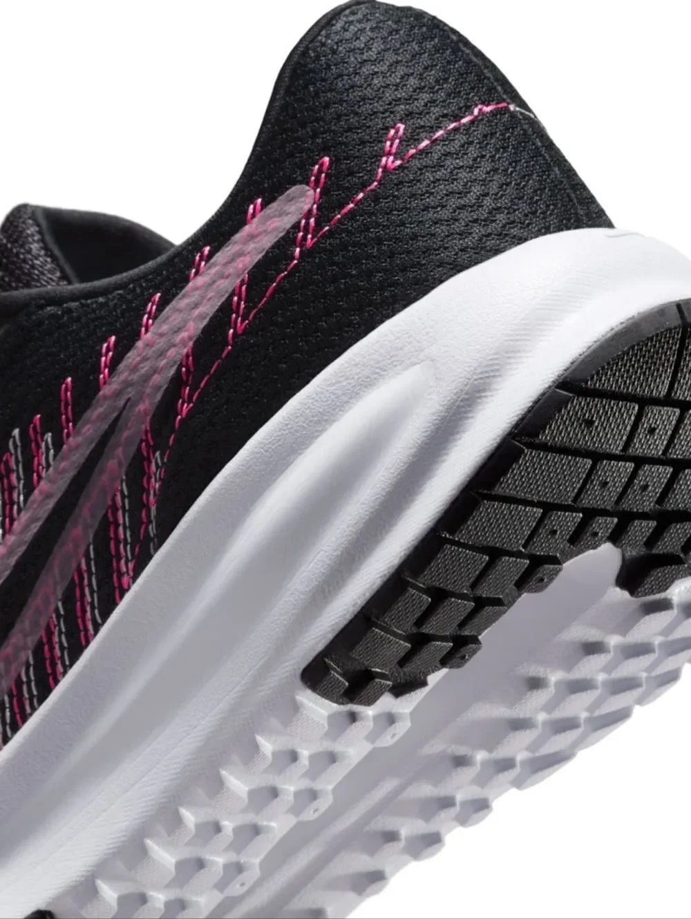 Nike from defy flexible