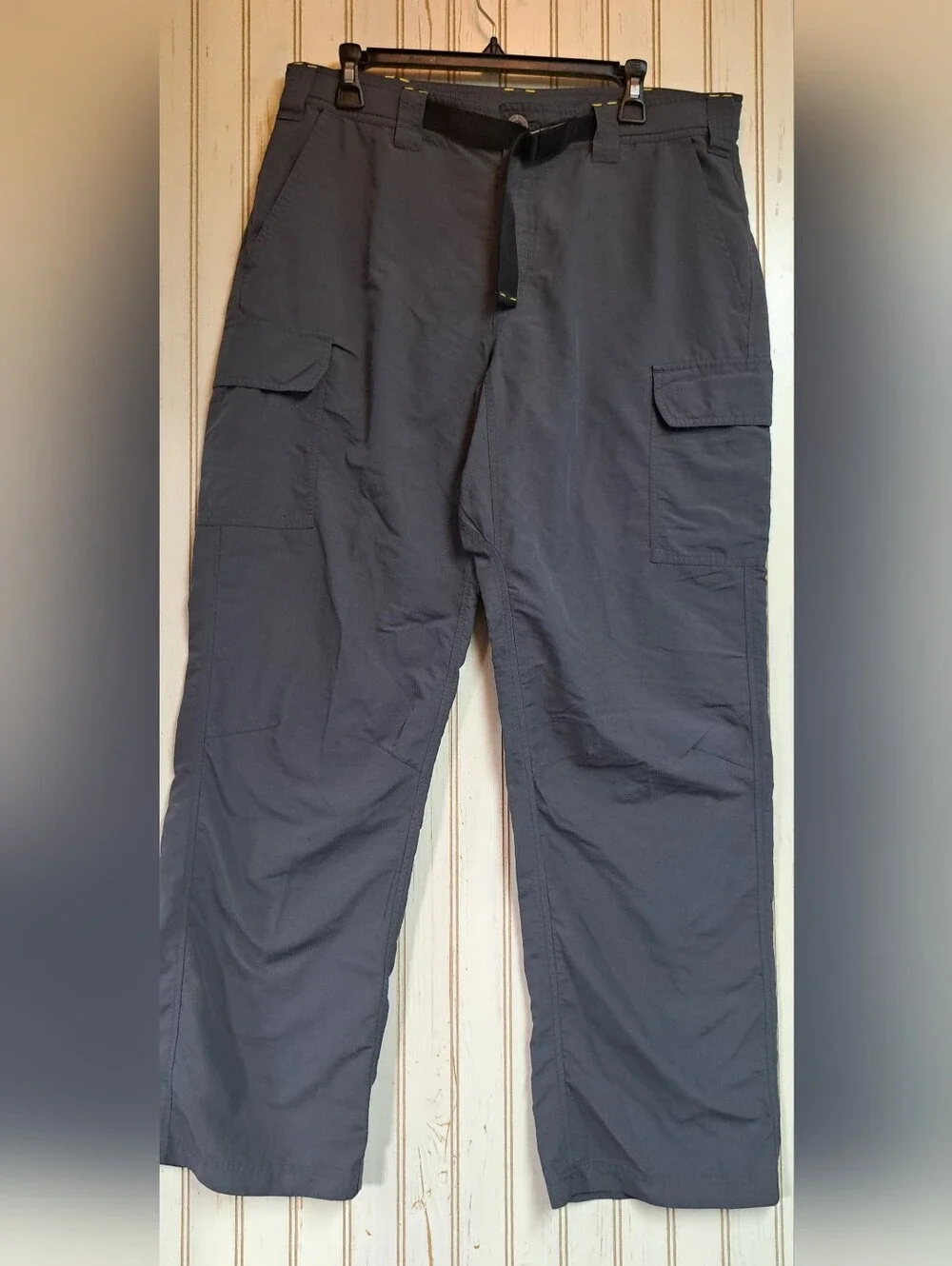Mens Eddie Bauer Travex Cargo Pants Gray Hiking  Outdoor Nature Nylon Sz 36x32