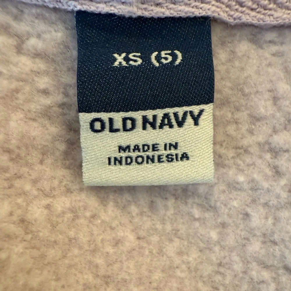 Old Navy closure adorable