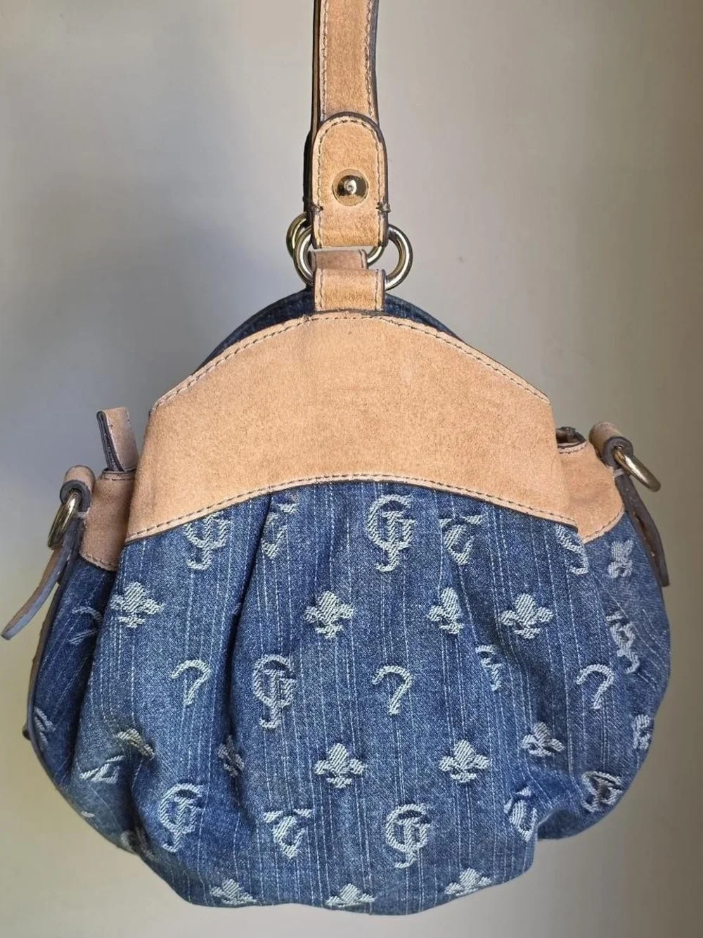 GUESS Blue Monogram Denim & Tan Studded Purse