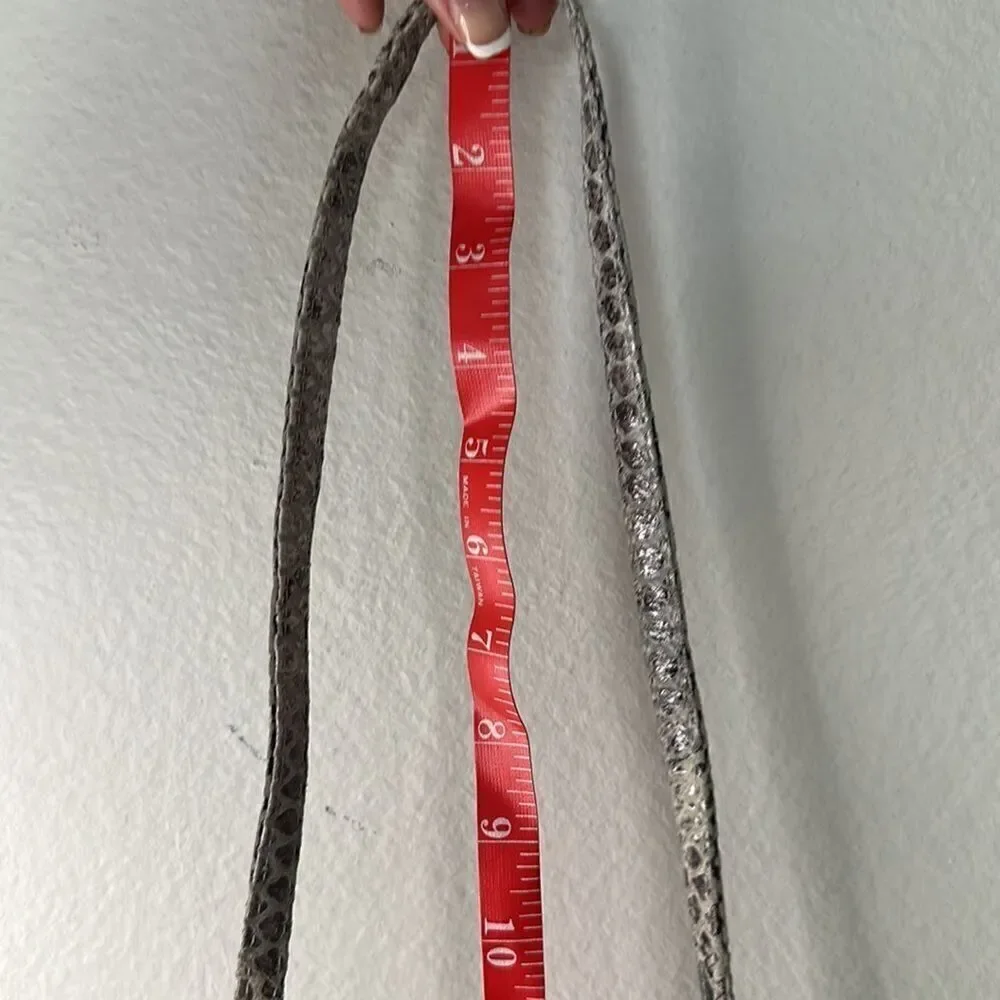 Elliott Lucca adjustable strap