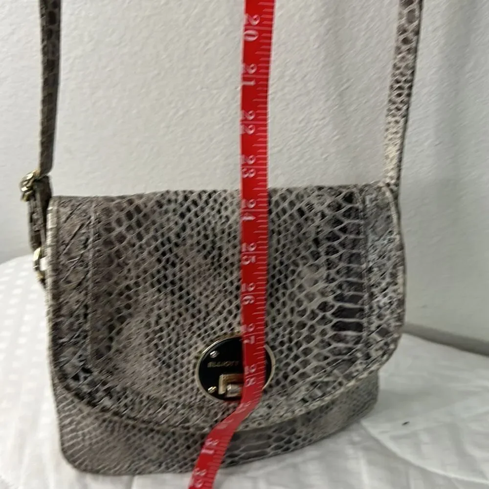 Elliott Lucca adjustable strap