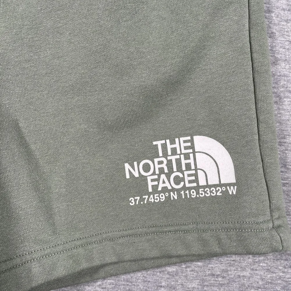 The North Face Sweat Shorts Mens S Green Cotton Blend Fleece Drawstring 8in