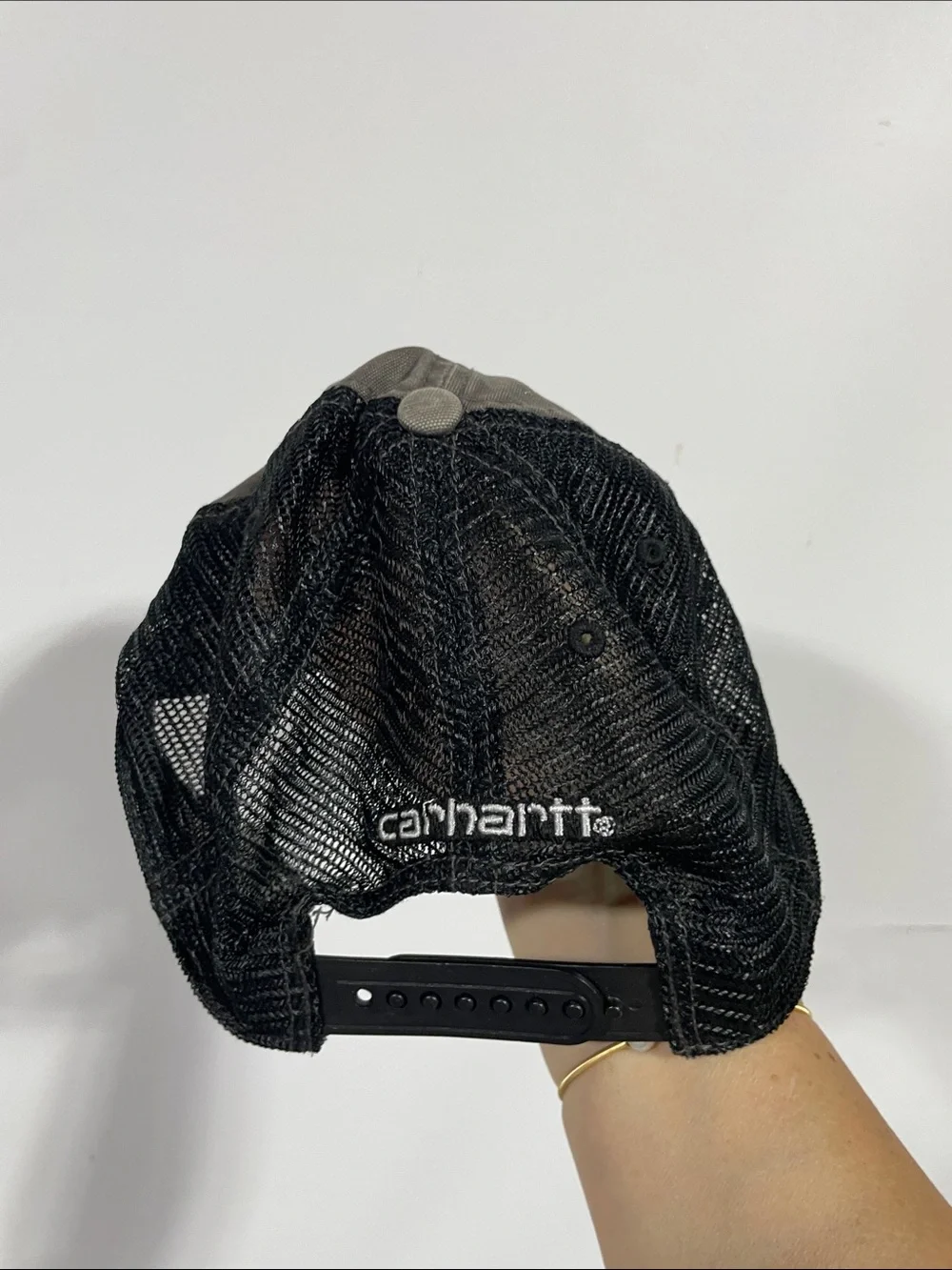 Carhartt trucker style