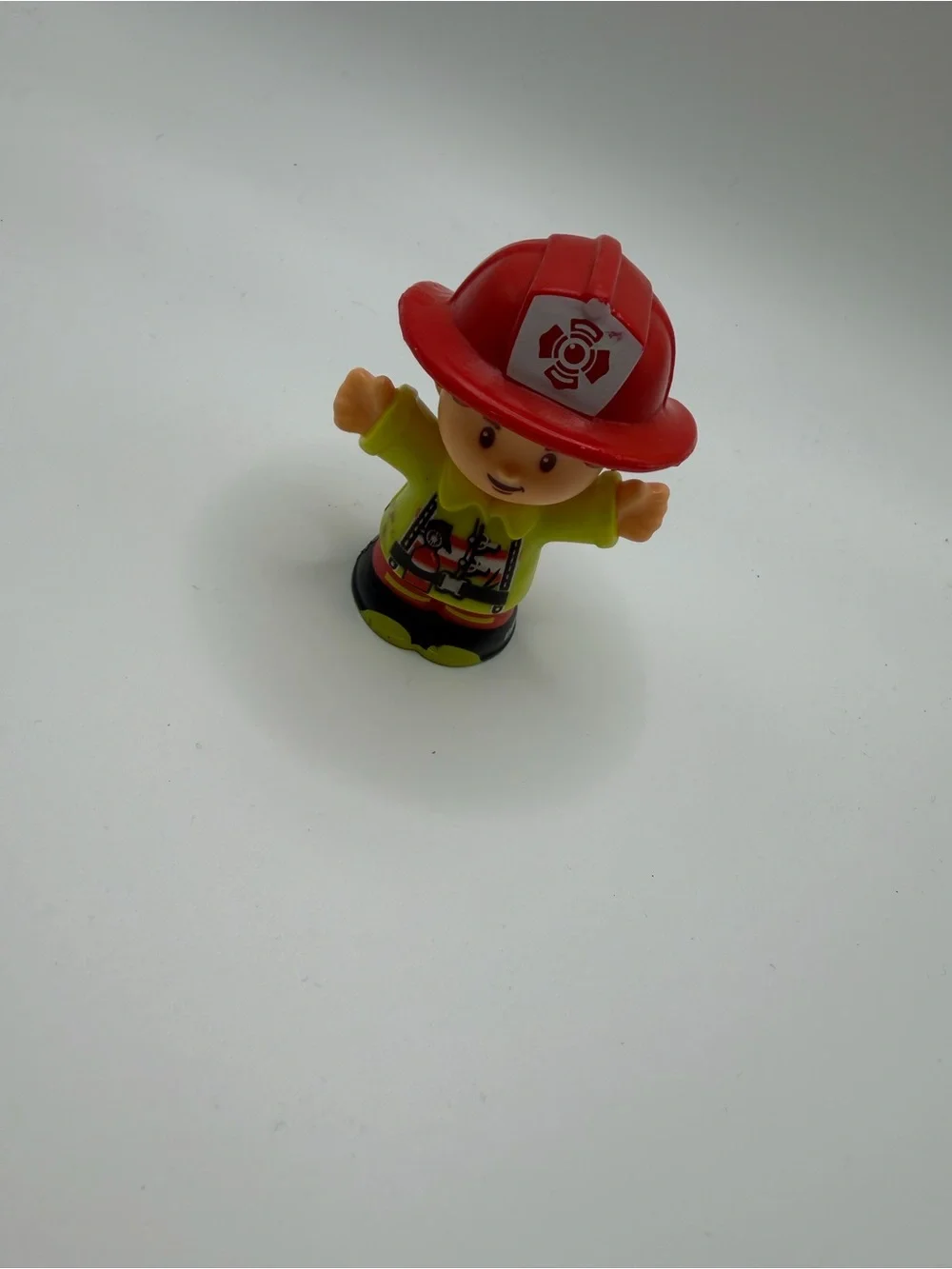 Lot of Fisher Price Little People 6 Figures and 2 Vehicles Delivery Car Tractor