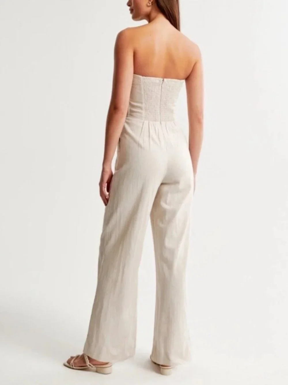 Abercrombie & Fitch effortlessly chic