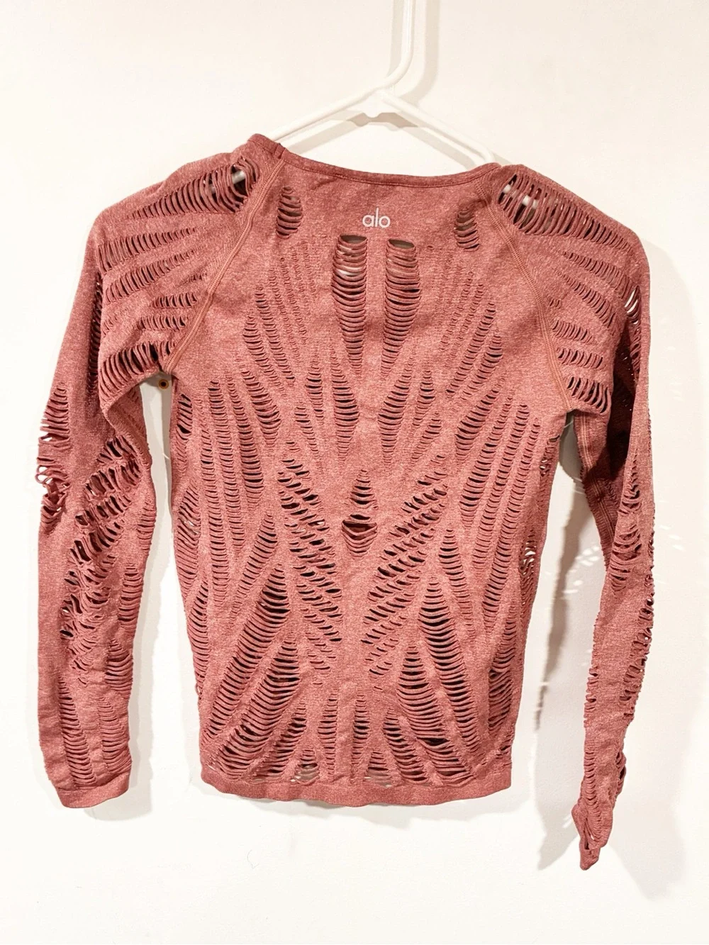 Alo Yoga Wanderer Long Sleeve Pink Stretchy Size Small
