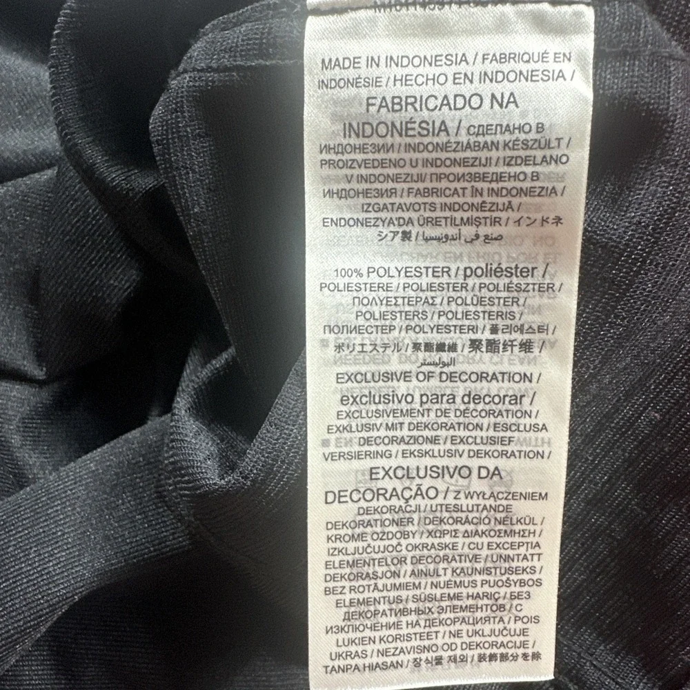 Nike kenny back showing
