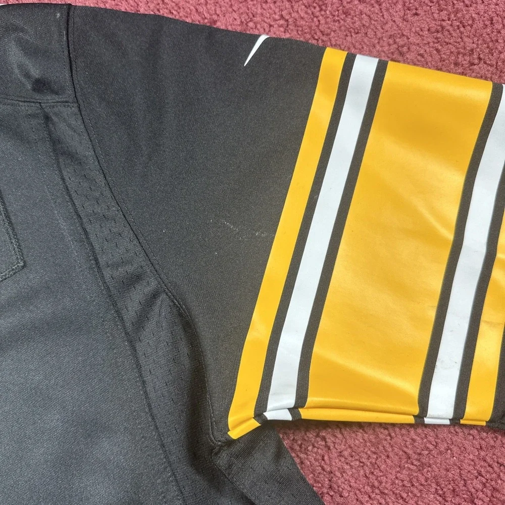 Nike nfl must