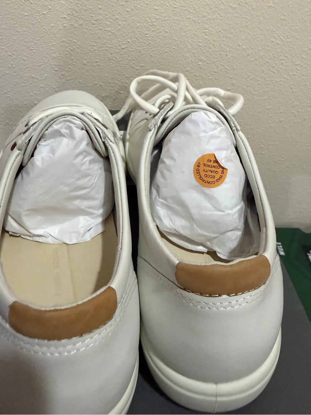 ECCO Soft 7 Leather Sneakers White Women's EU 40 / US 9–9.5 New in Box