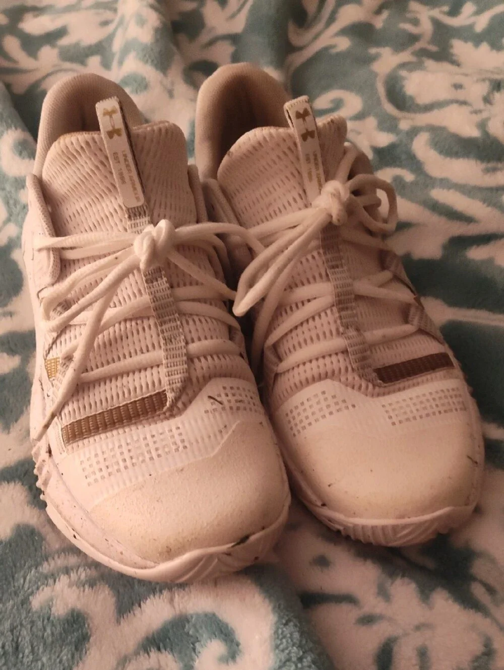 Under Armour White and Gold Performance Training Sneakers