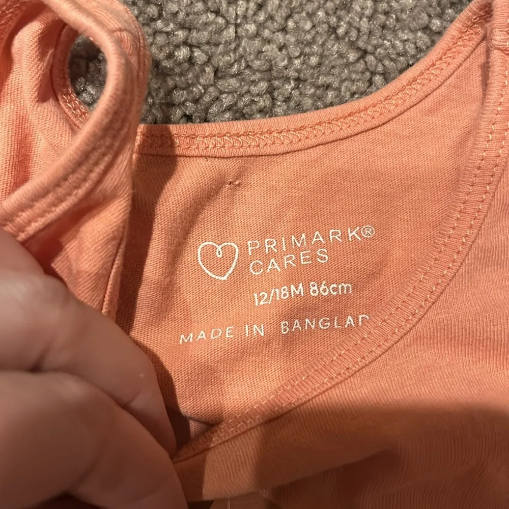 Babygirl 12/18m crop top tank top bundle!!
