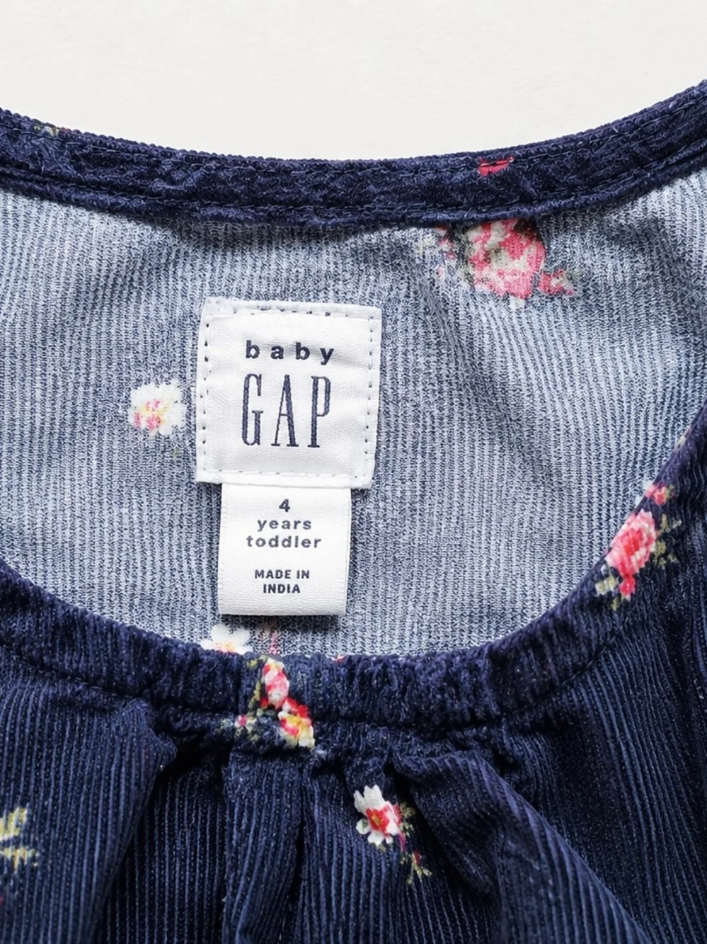 GAP sleeveless navy