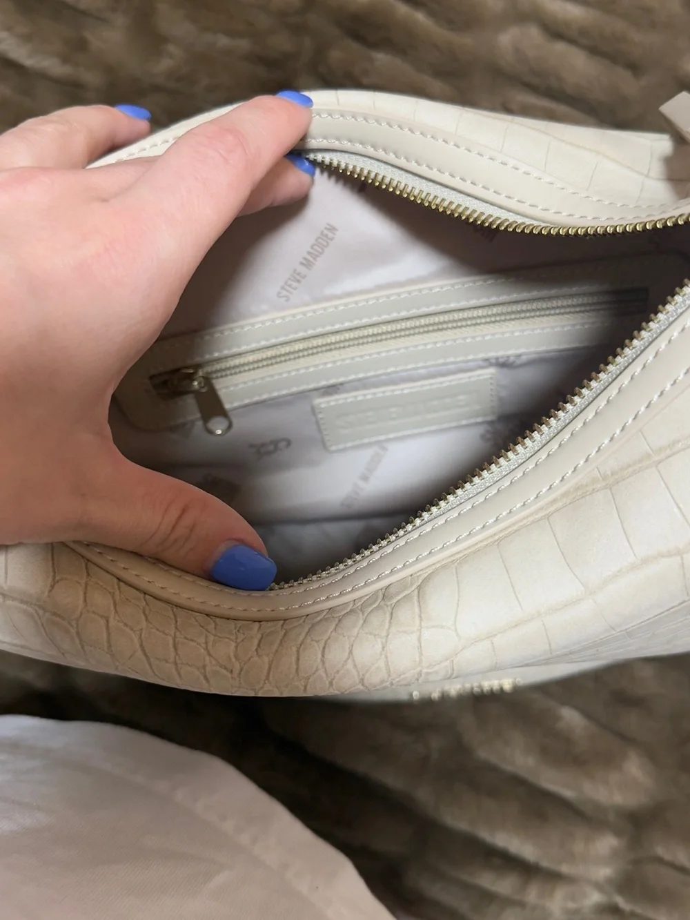 Steve Madden croc embossed