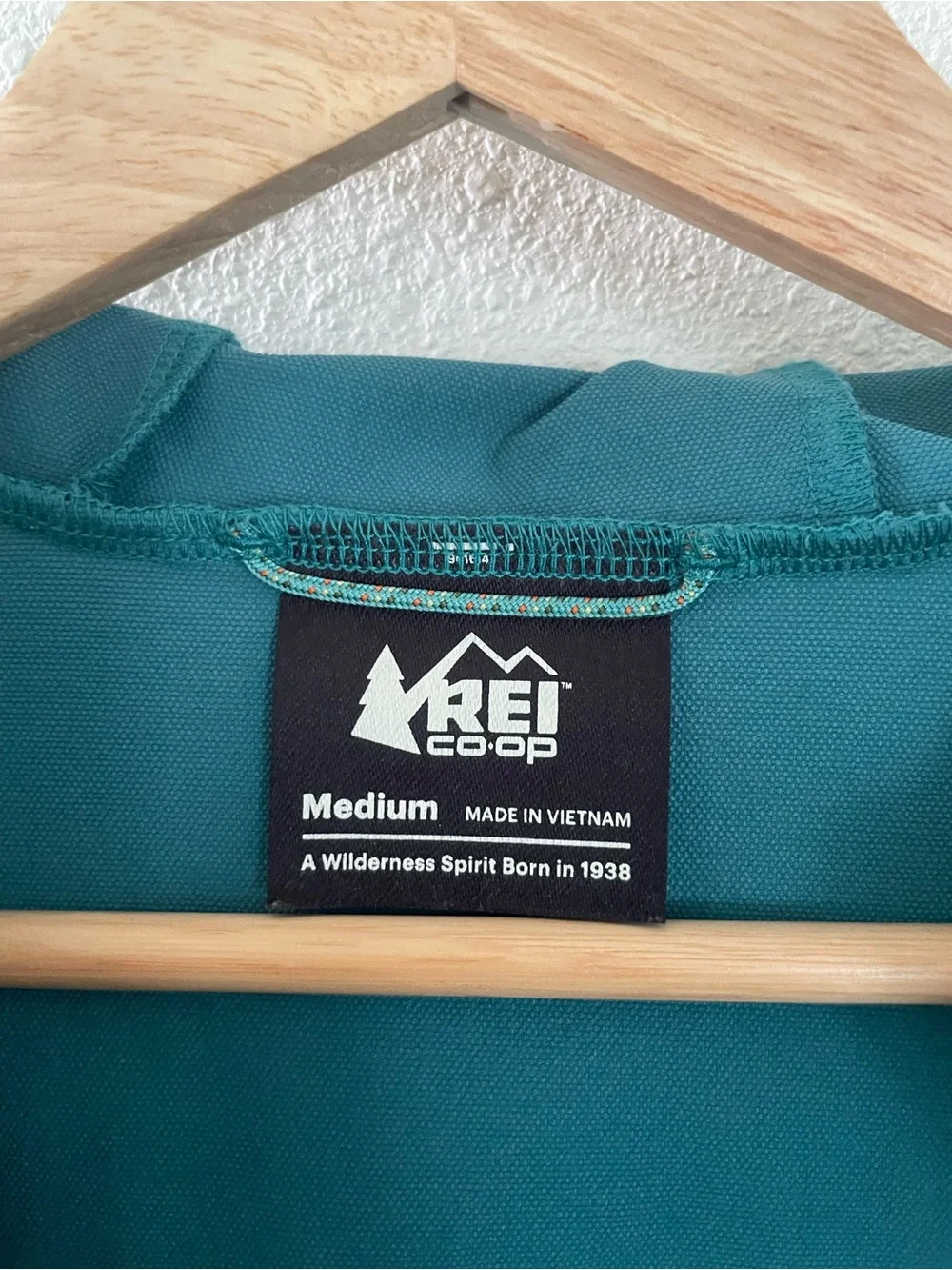 REI lightweight hooded