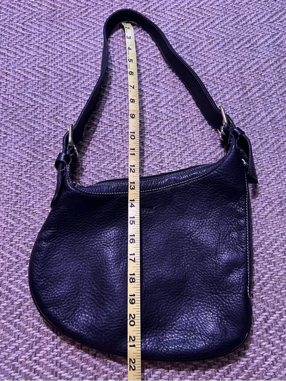 Roots canada black
